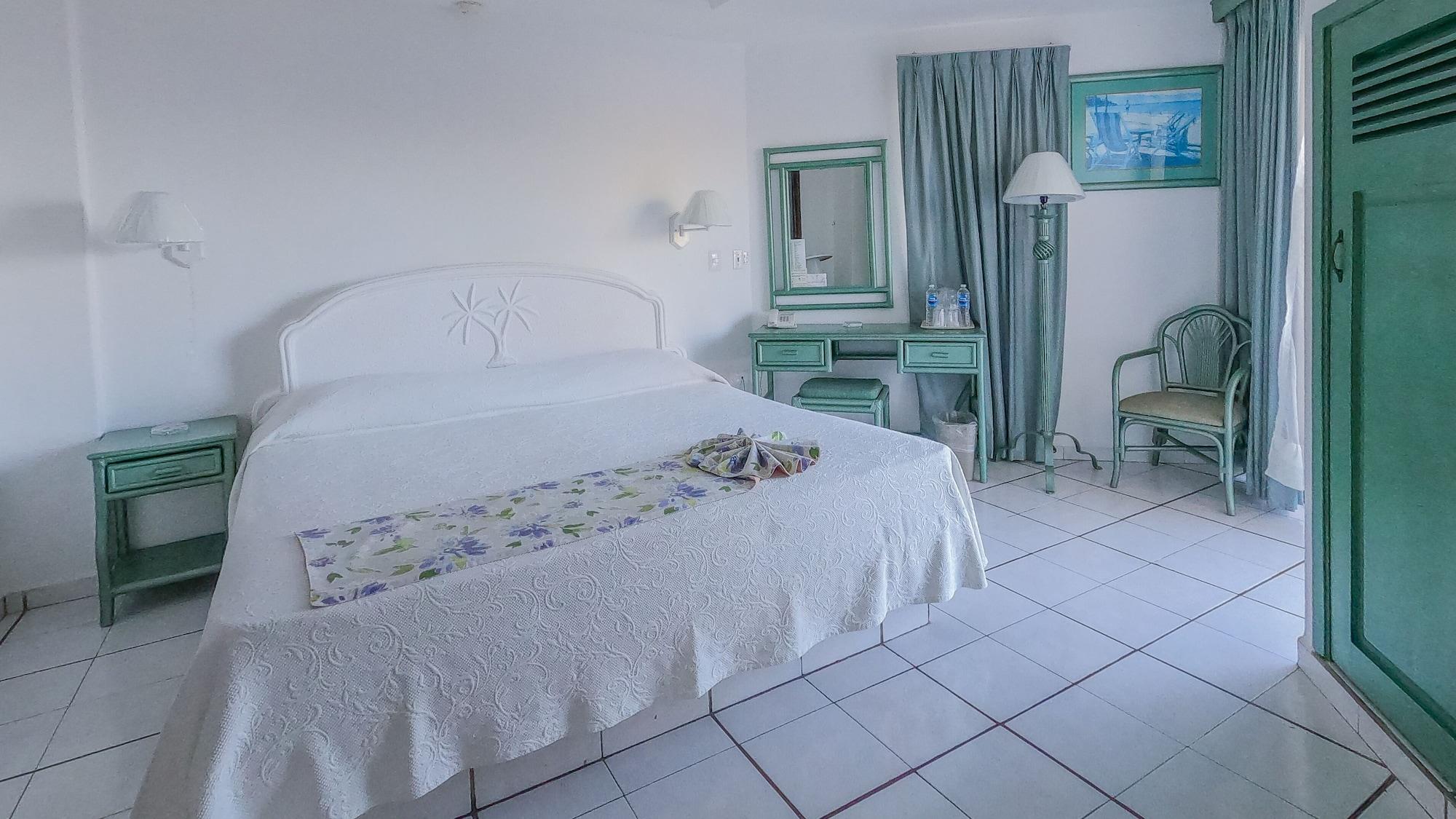 Tropicana Hotel Puerto Vallarta Bagian luar foto