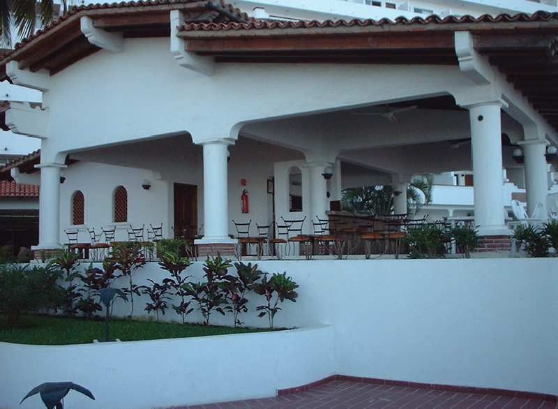 Tropicana Hotel Puerto Vallarta Bagian luar foto